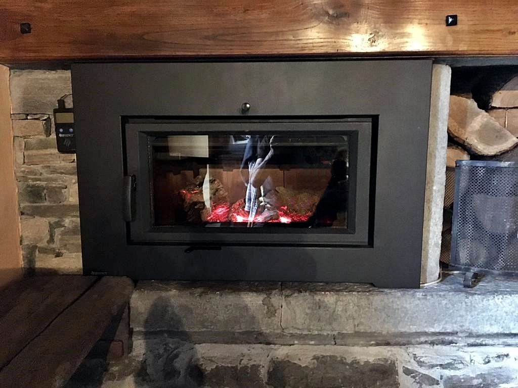 insert a bois efficient feu longue duree