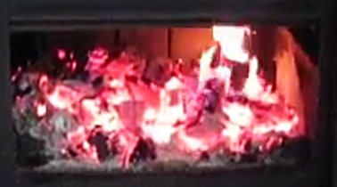 POLES BOIS AVEC LIT DE CENDRES et LIT DE BRAISES