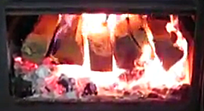 POLES BOIS AVEC LIT DE CENDRES et LIT DE BRAISES